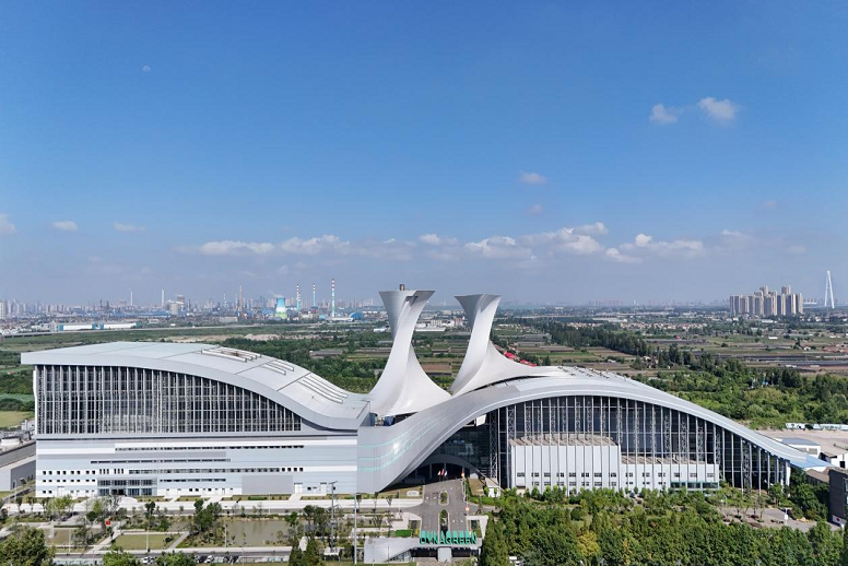 征途国际官网武汉公司两青工被聘为“湖北青年情形 友好使者”