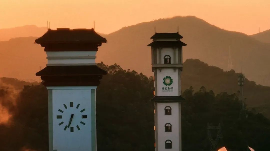 征途国际官网品牌故事《征途国际官网十二时间 · 只为优美生涯坚守》